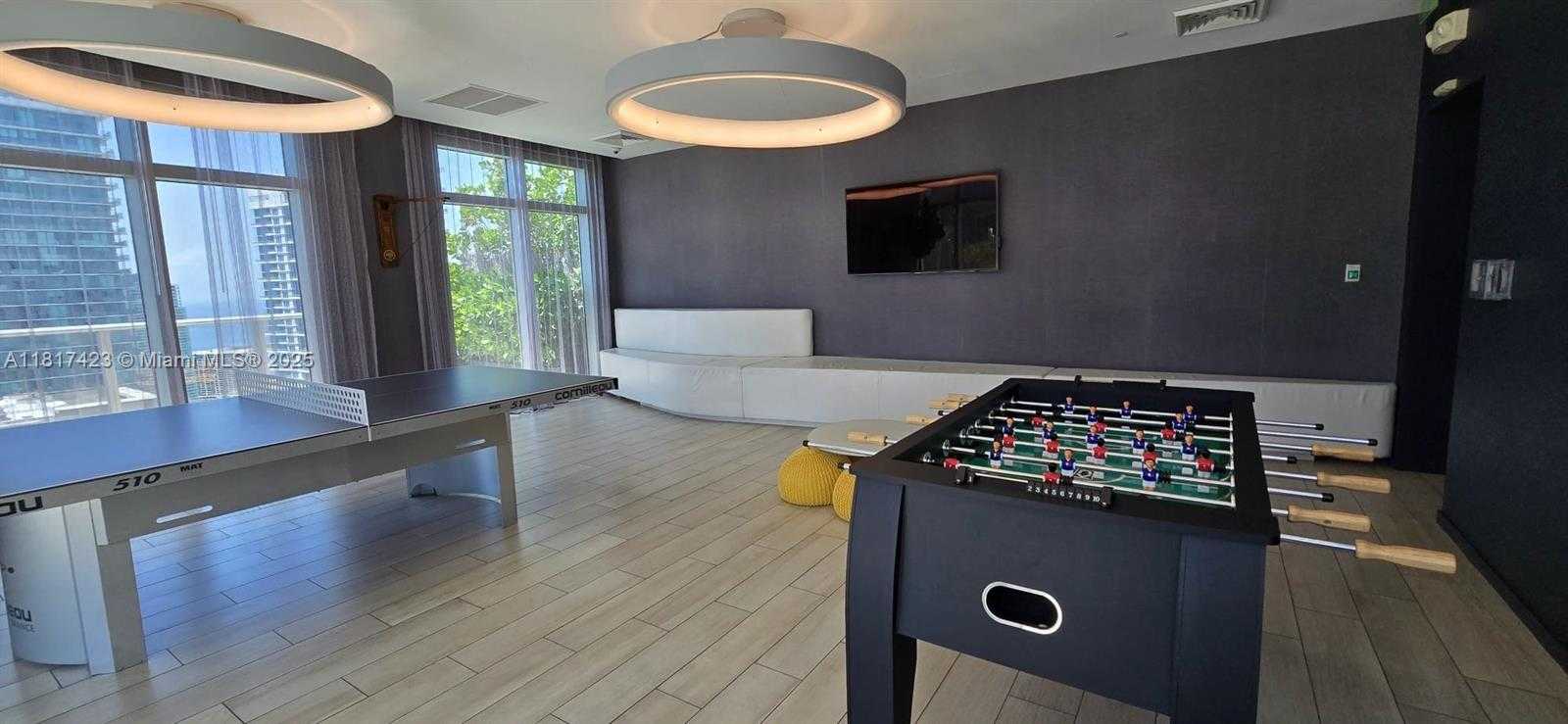 Small Image of 1100 SOUTH MIAMI AVE #3808, Miami Number 25