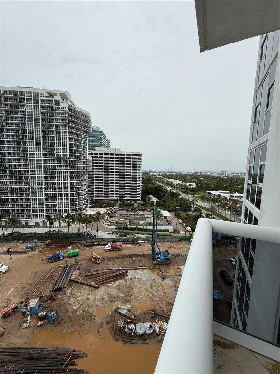 Small Image of 10275 COLLINS AVE #1221, Bal Harbour Number 14