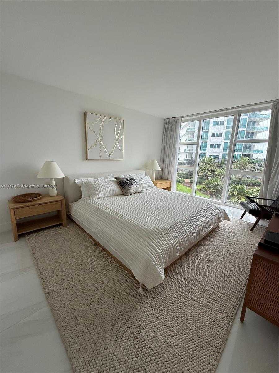 Small Image of 10275 COLLINS AVE #434, Bal Harbour Number 9