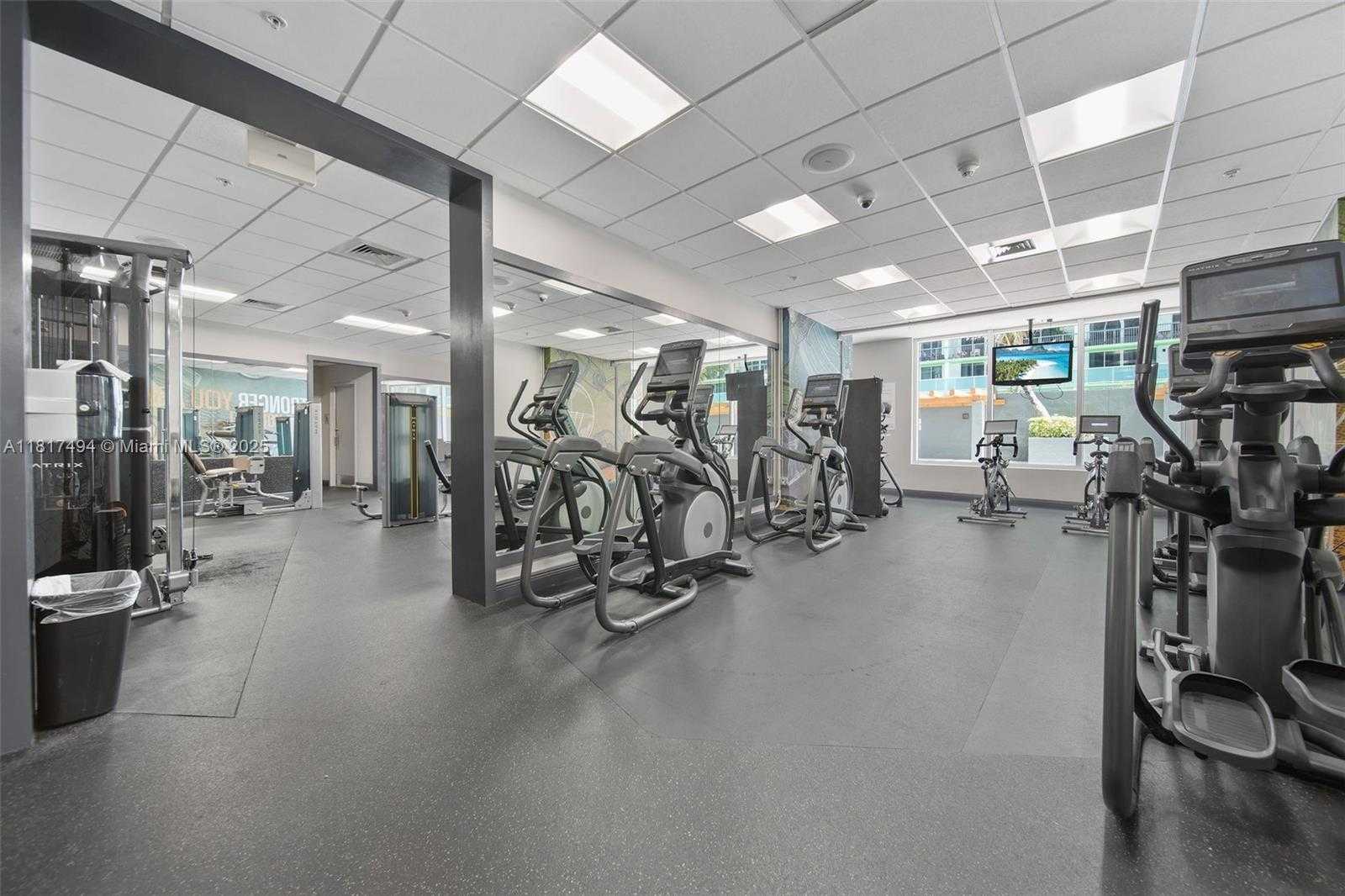 Small Image of 1750 NORTH BAYSHORE DR #2701, Miami Number 18