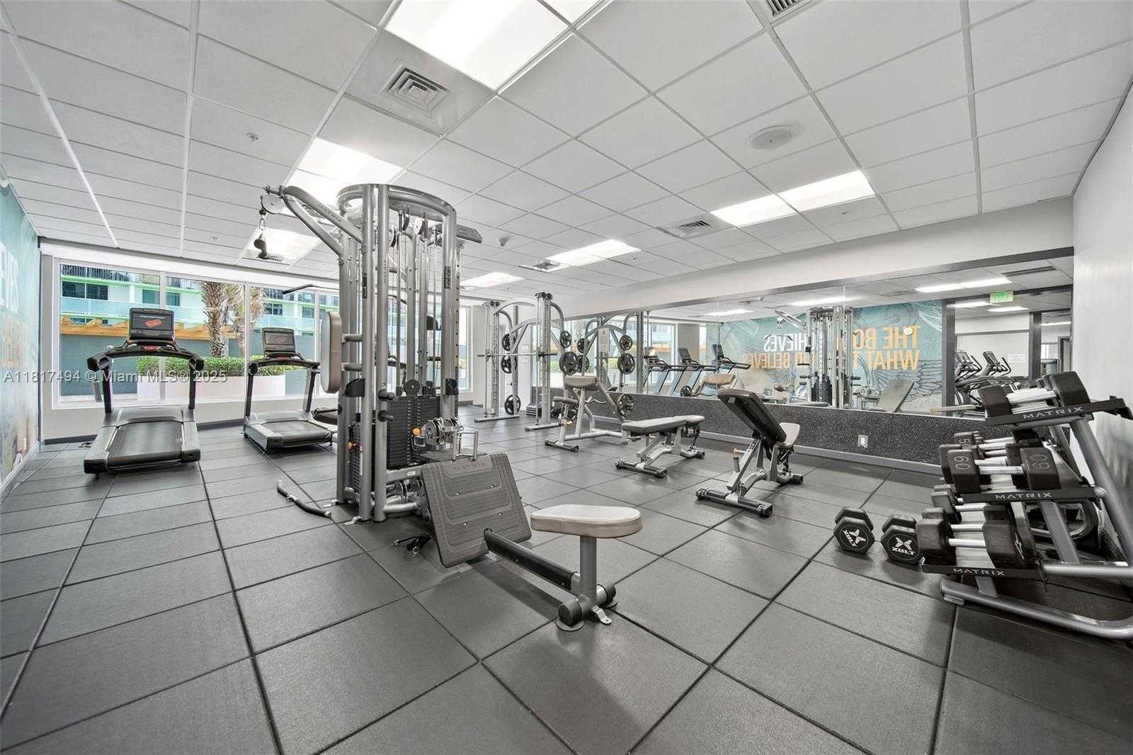 Small Image of 1750 NORTH BAYSHORE DR #2701, Miami Number 19