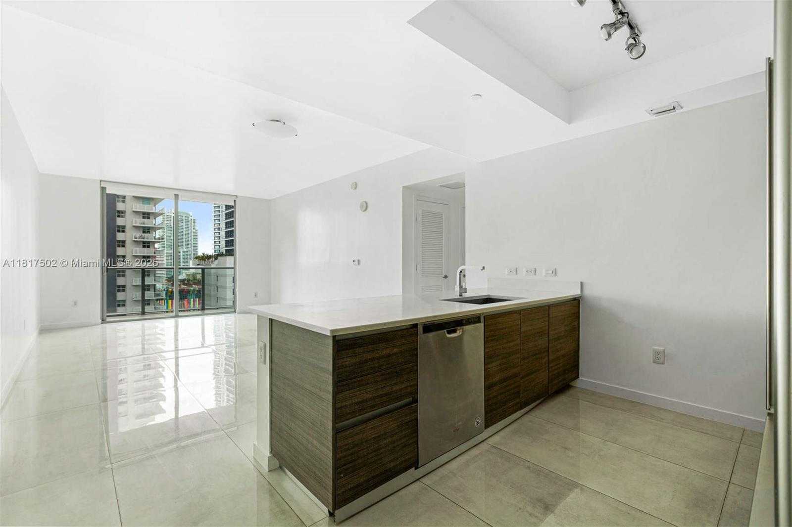Small Image of 1100 SOUTH MIAMI AVE #1504, Miami Number 14