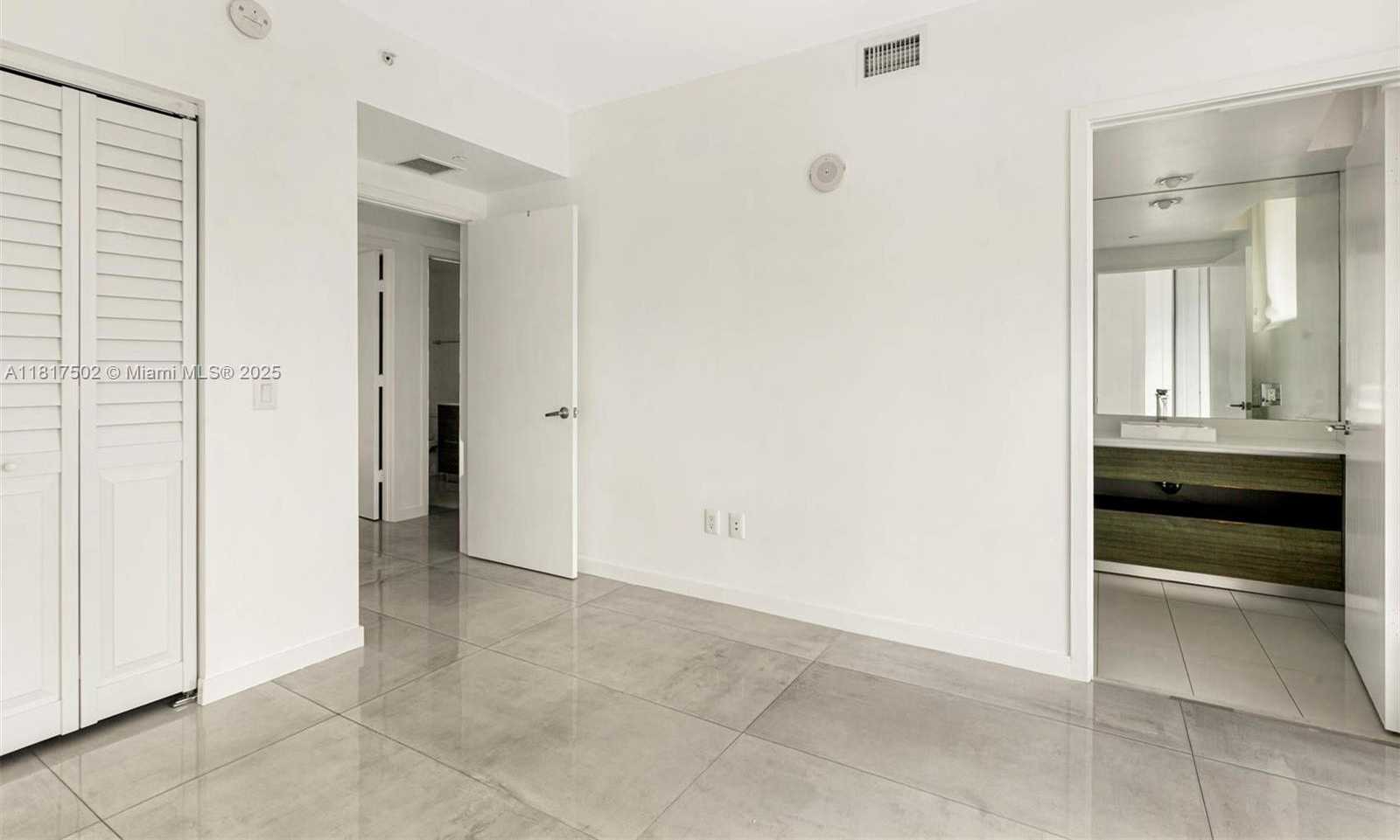 Small Image of 1100 SOUTH MIAMI AVE #1504, Miami Number 20