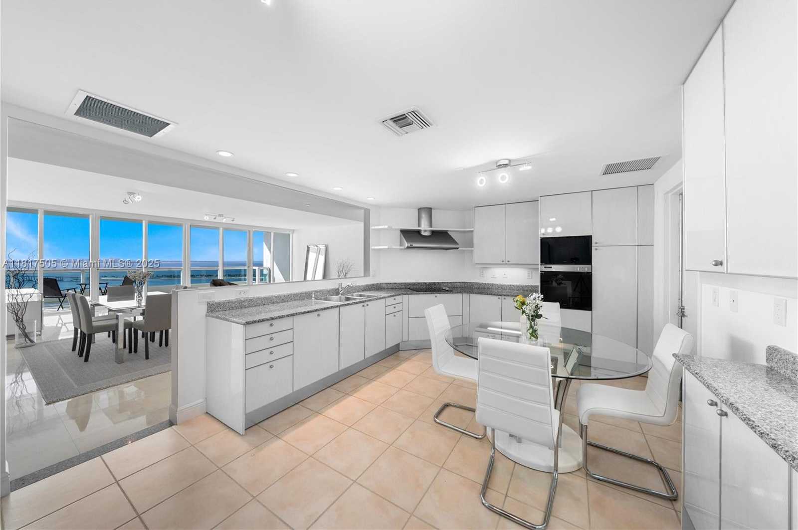 Small Image of 1643 BRICKELL AVE #2203, Miami Number 22