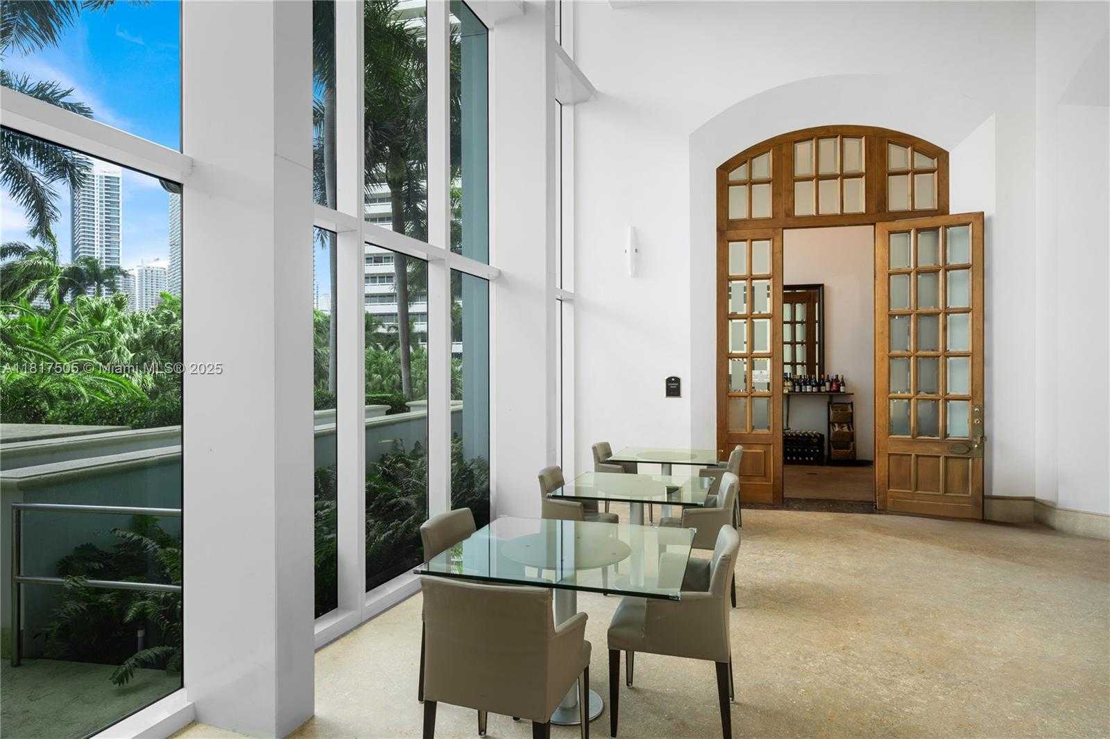 Small Image of 1643 BRICKELL AVE #2203, Miami Number 39