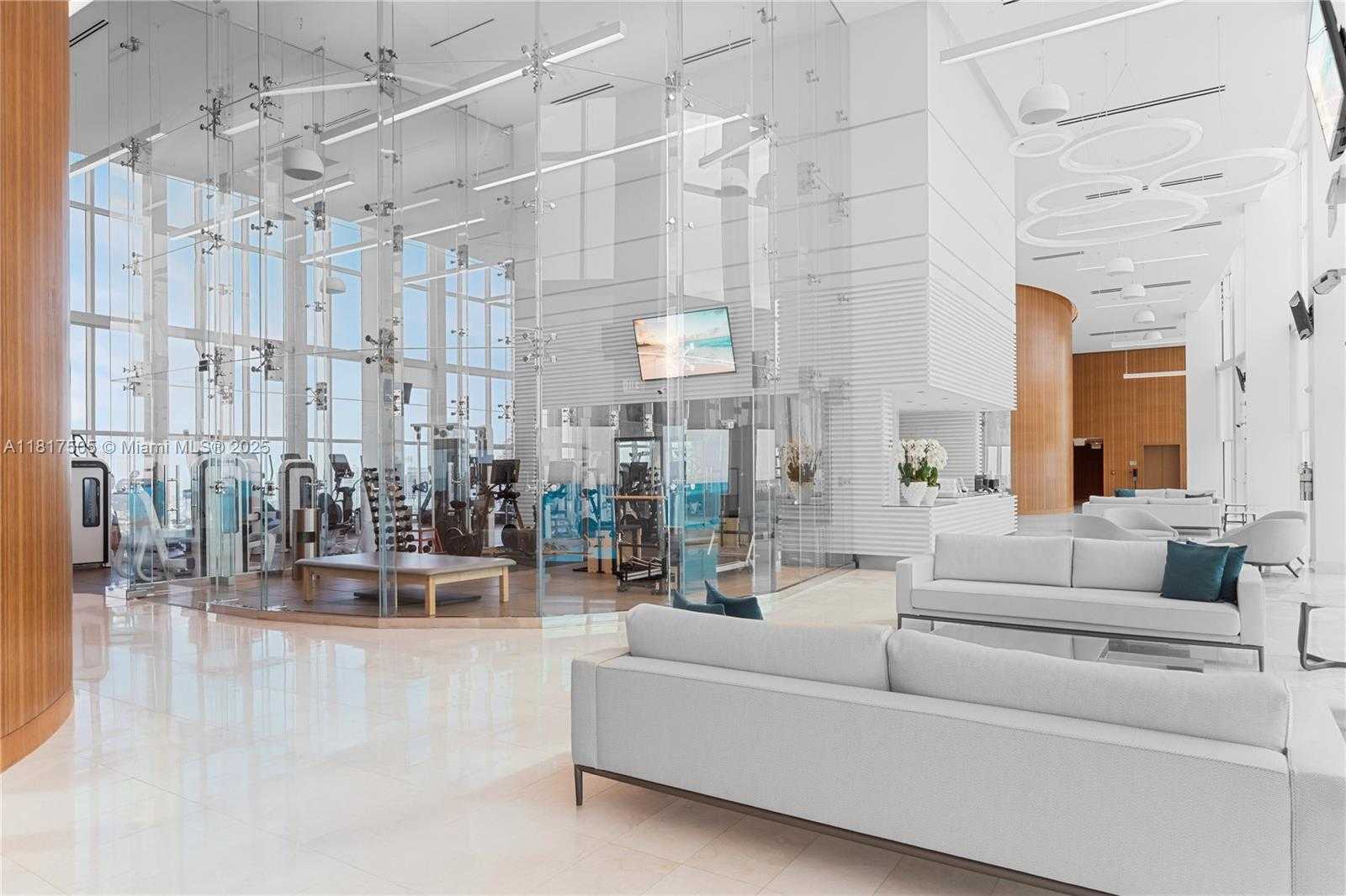 Small Image of 1643 BRICKELL AVE #2203, Miami Number 44