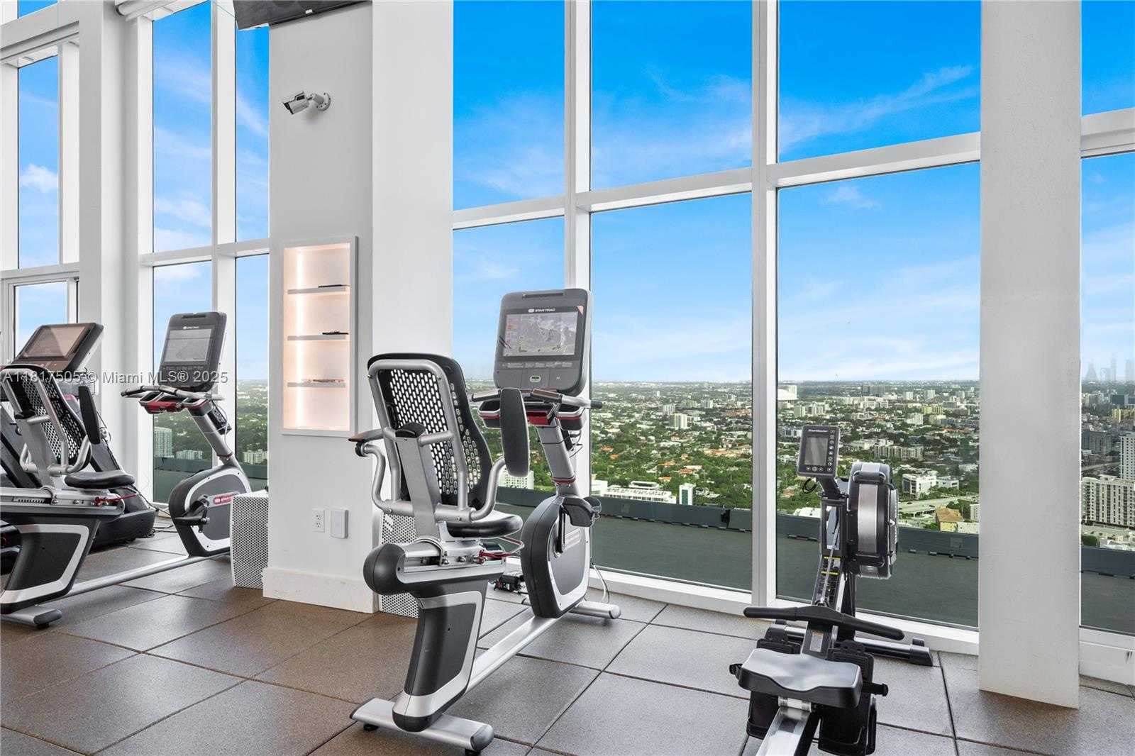 Small Image of 1643 BRICKELL AVE #2203, Miami Number 46