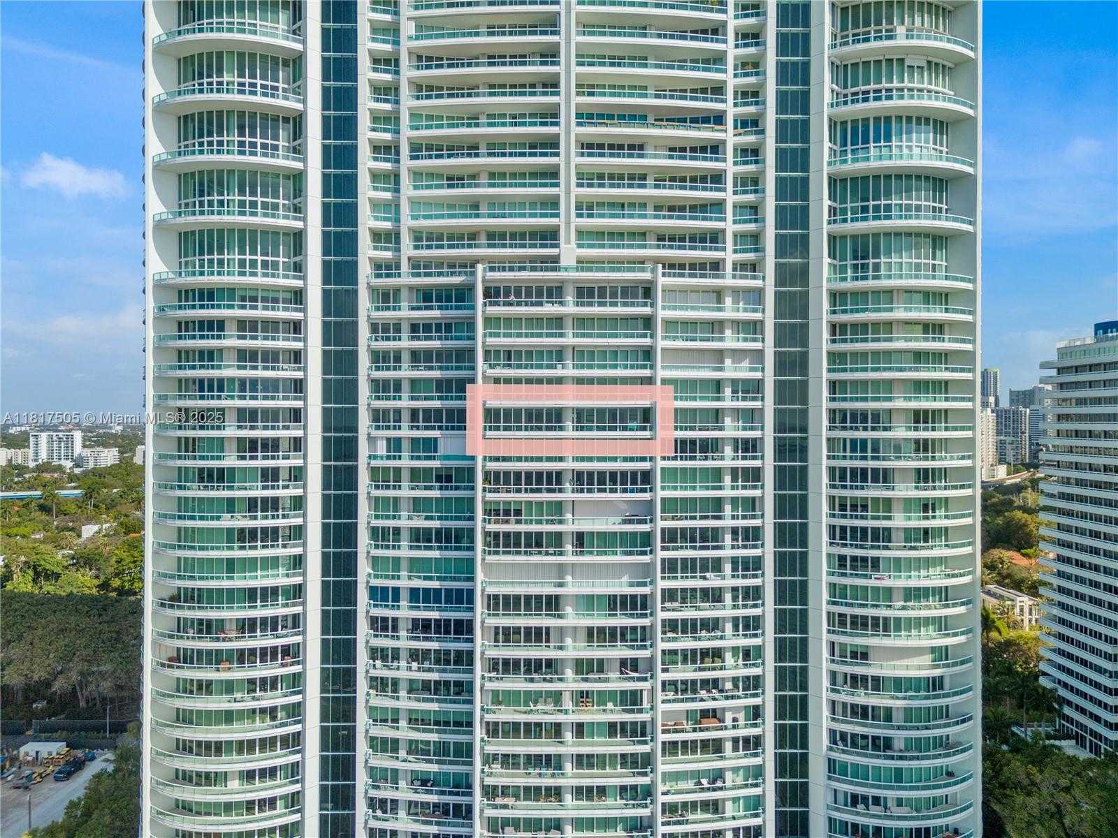 Small Image of 1643 BRICKELL AVE #2203, Miami Number 55