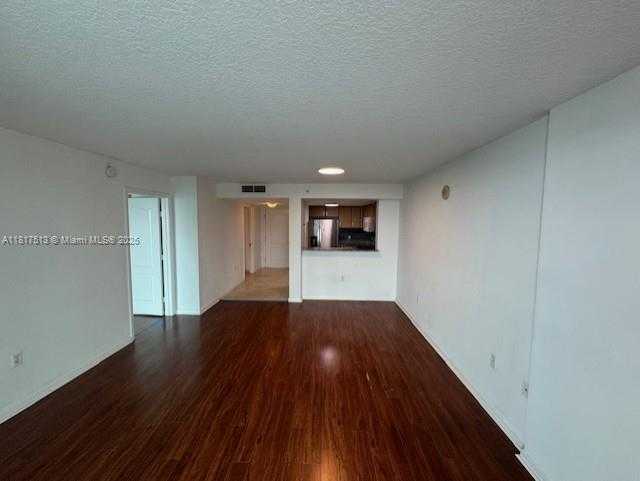 Small Image of 2101 Brickell Ave, Miami, FL 33129, USA Number 18