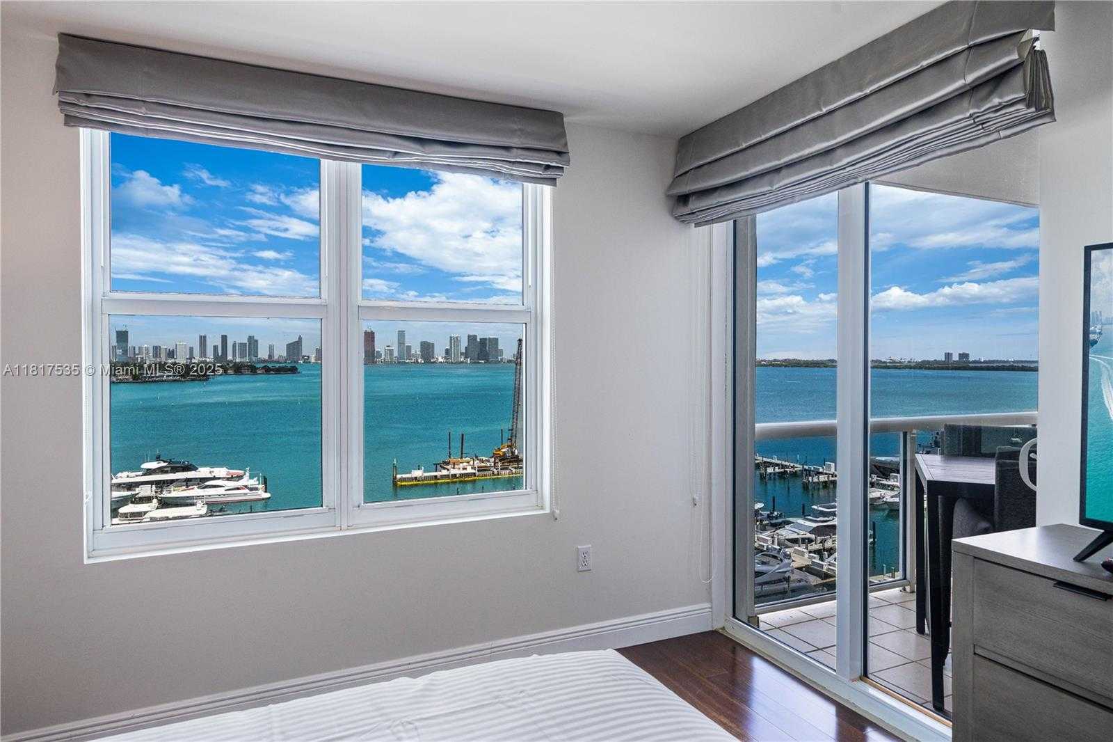 Small Image of 1900 SUNSET HARBOUR DR #1012, Miami Beach Number 24