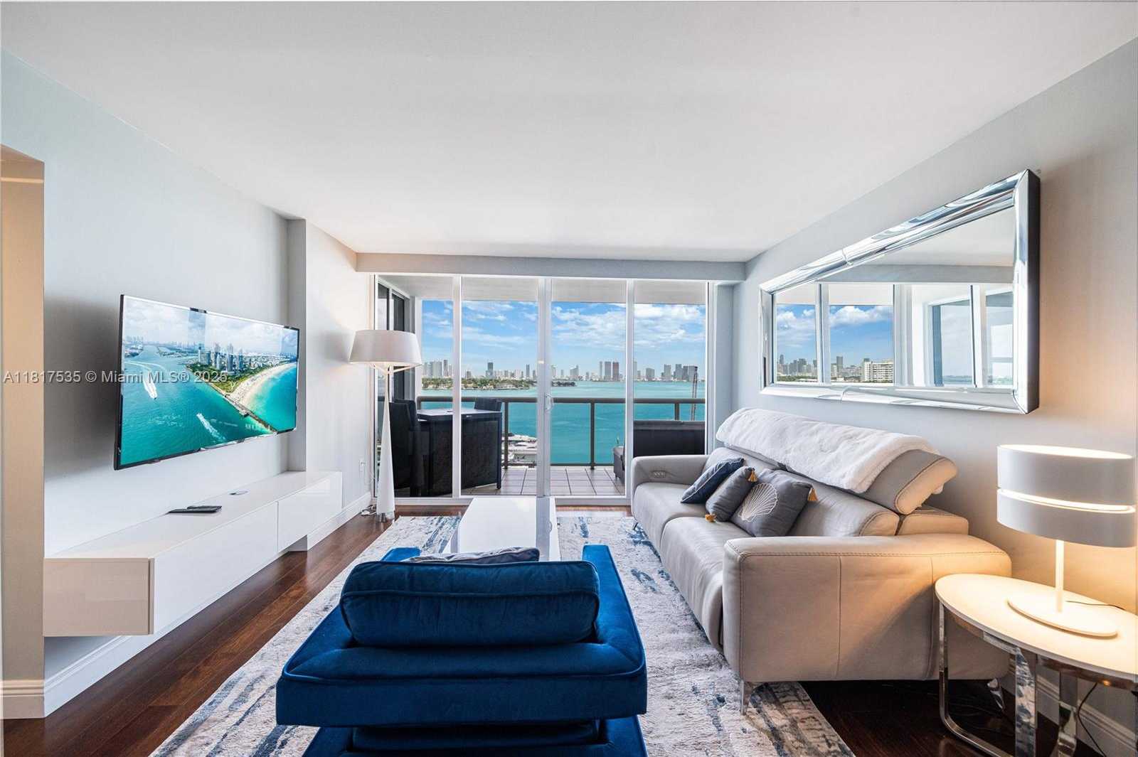 Small Image of 1900 SUNSET HARBOUR DR #1012, Miami Beach Number 4