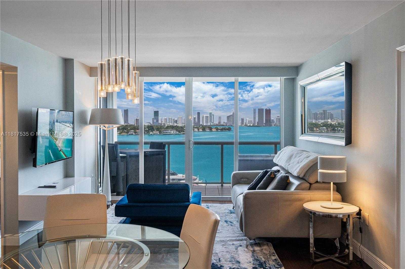 Small Image of 1900 SUNSET HARBOUR DR #1012, Miami Beach Number 7