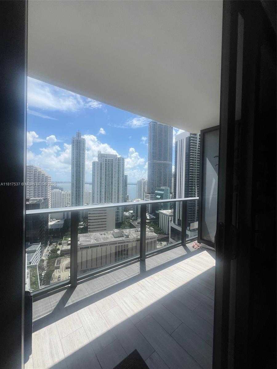 Small Image of 45 SOUTH WEST 9TH ST #2702, Miami Number 15