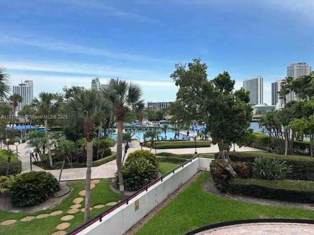 Small Image of 600 THREE ISLANDS BLVD #311, Hallandale Beach Number 10