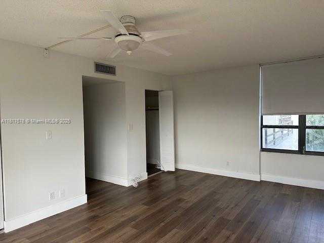 Small Image of 600 THREE ISLANDS BLVD #311, Hallandale Beach Number 24