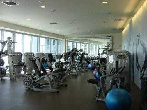 Small Image of 495 BRICKELL AVE #3309, Miami Number 9