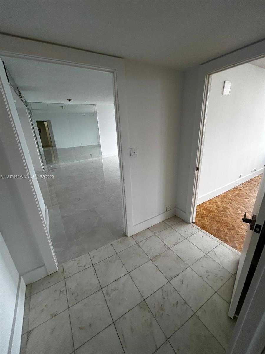 Small Image of 10101 EAST BAY HARBOR DR #710, Bay Harbor Islands Number 7