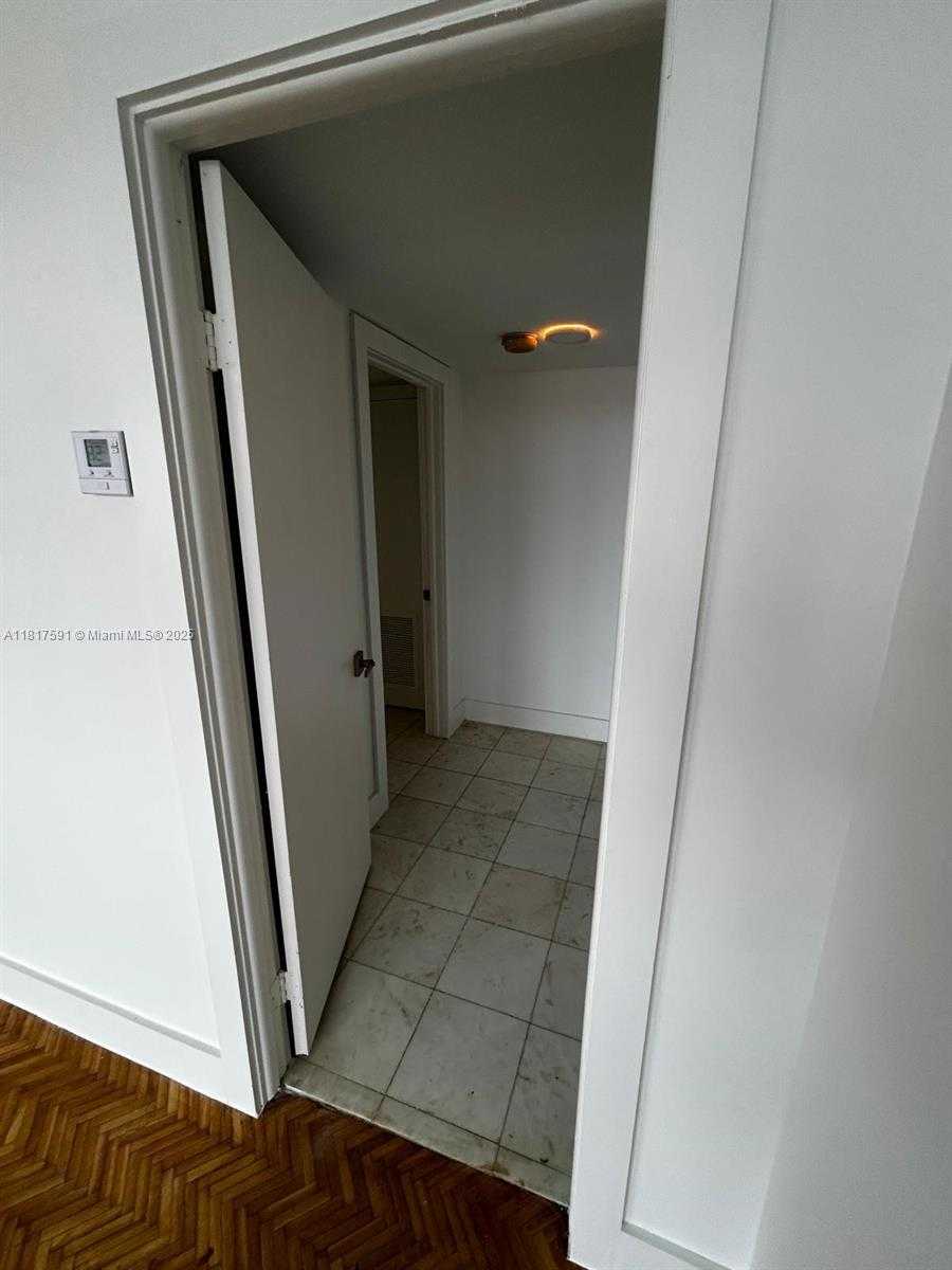 Small Image of 10101 EAST BAY HARBOR DR #710, Bay Harbor Islands Number 9