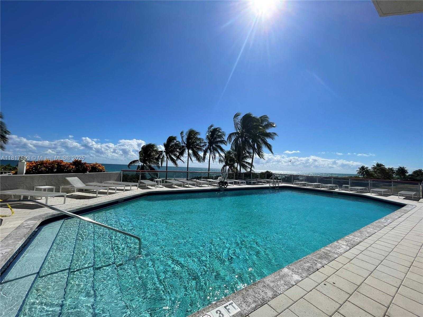Small Image of 6767 COLLINS AVE #907, Miami Beach Number 25