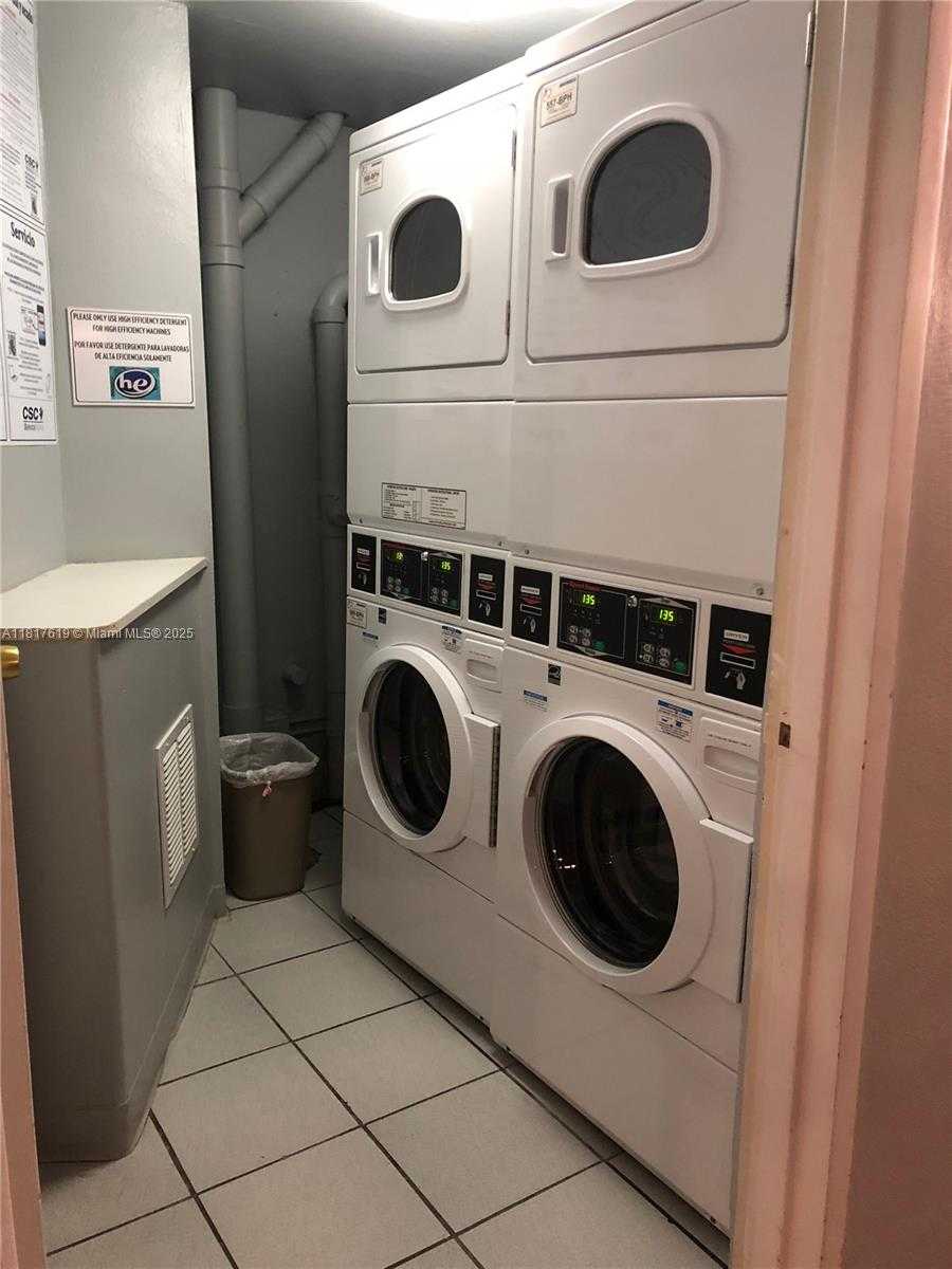 Small Image of 3301 NORTH EAST 5TH AVE #511, Miami Number 25