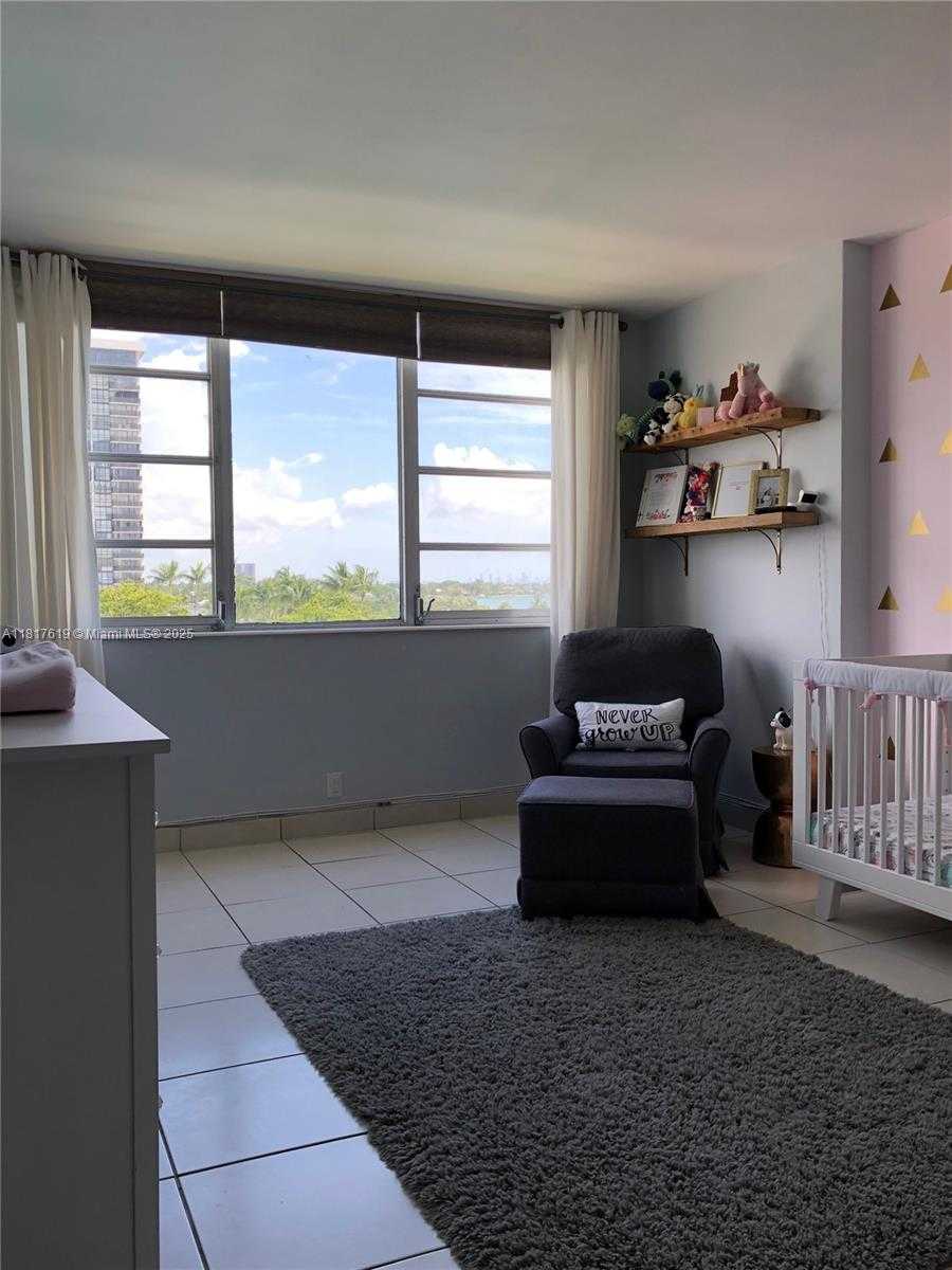 Small Image of 3301 NORTH EAST 5TH AVE #511, Miami Number 3