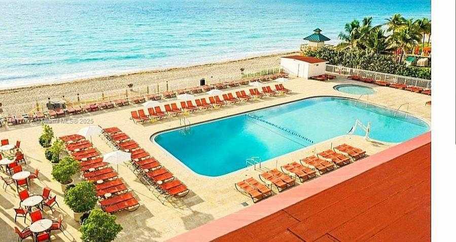 Small Image of 19201 COLLINS #441, Sunny Isles Beach Number 2