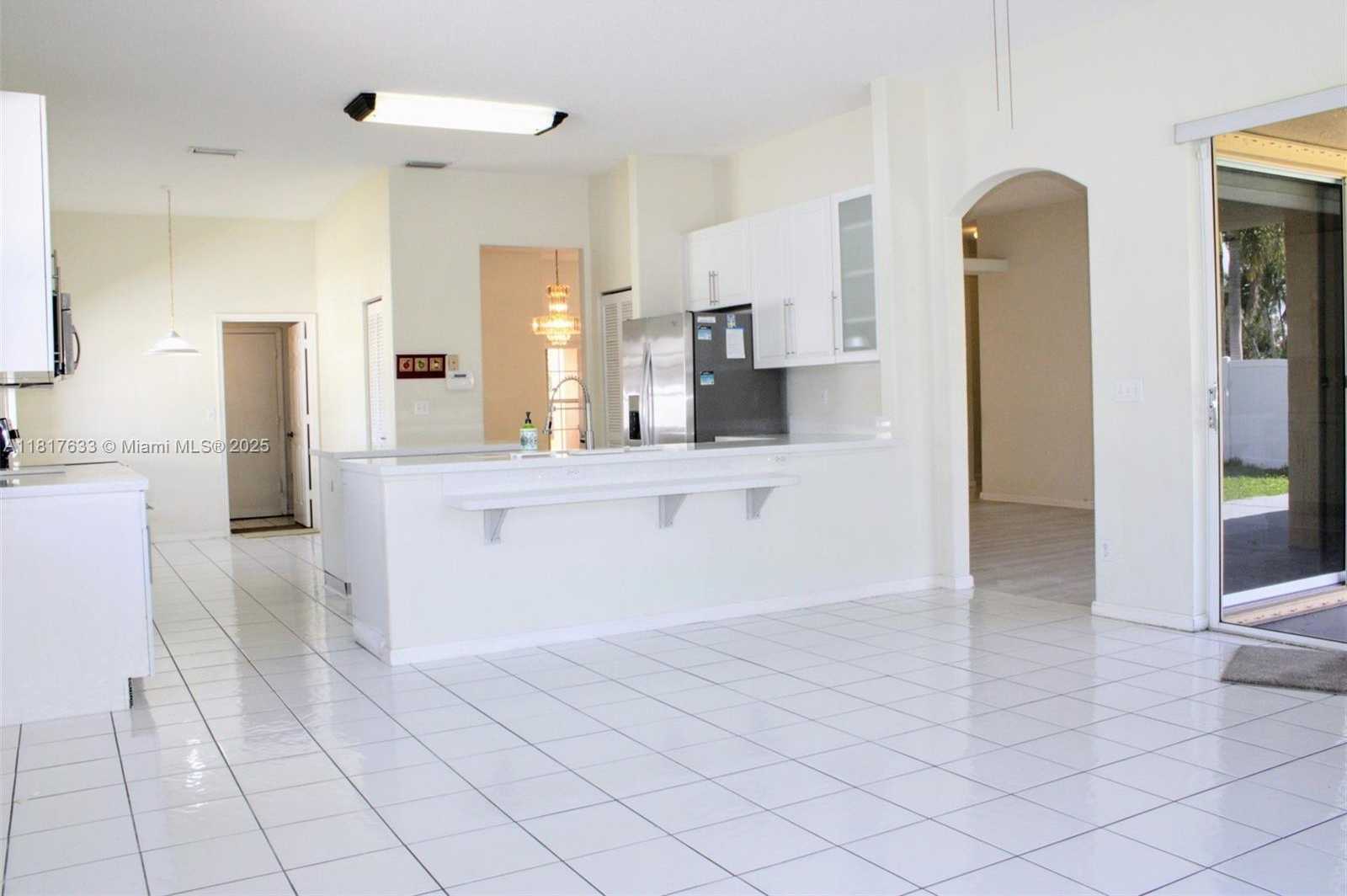 Small Image of 17820 NORTH WEST 16TH ST #17820, Pembroke Pines Number 11