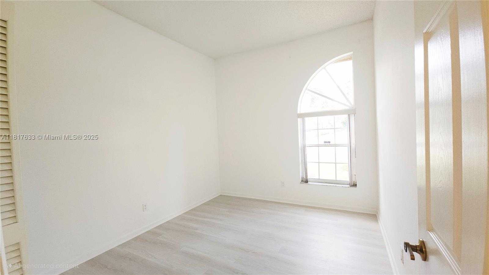 Small Image of 17820 NORTH WEST 16TH ST #17820, Pembroke Pines Number 23