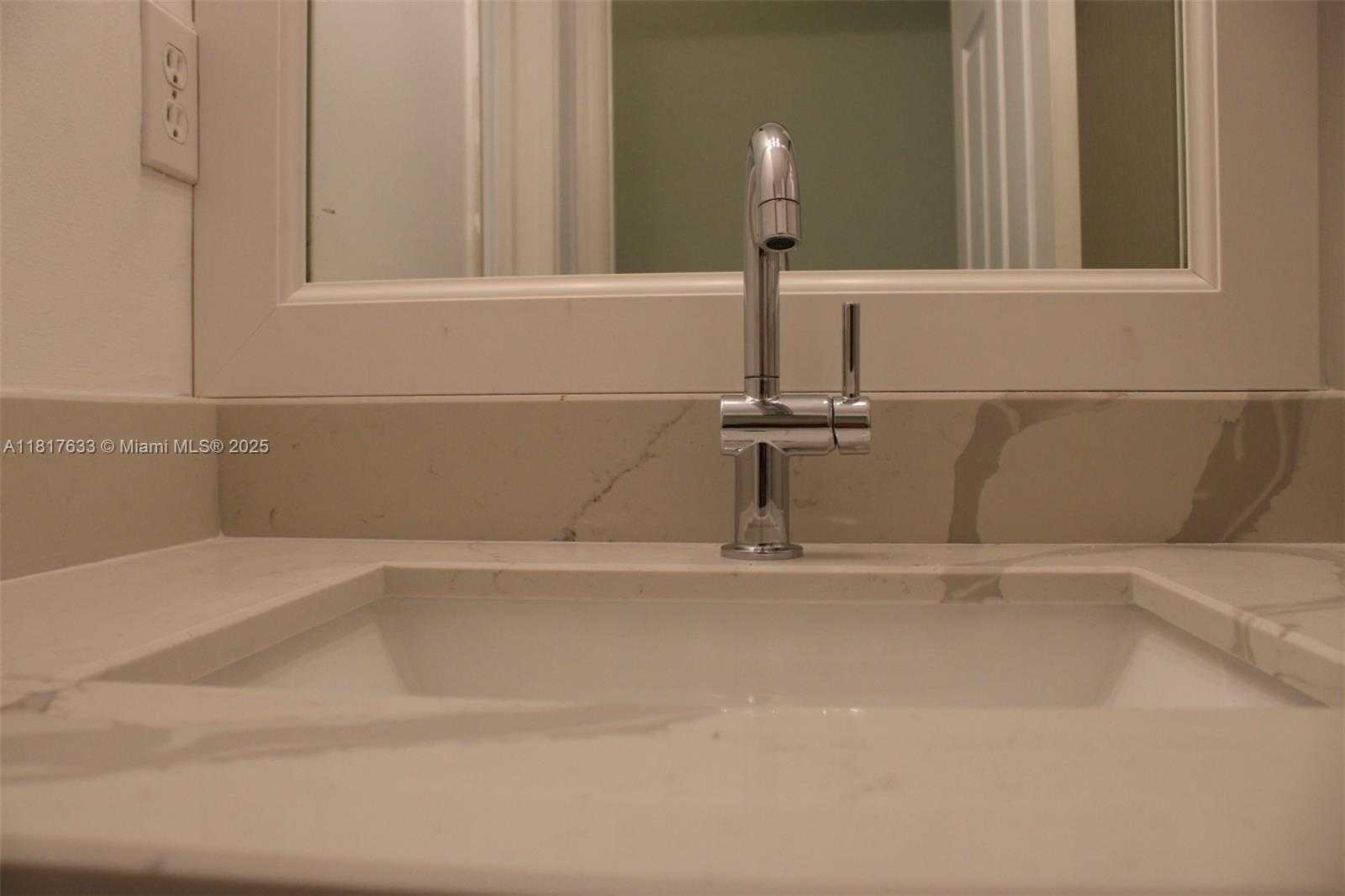 Small Image of 17820 NORTH WEST 16TH ST #17820, Pembroke Pines Number 33