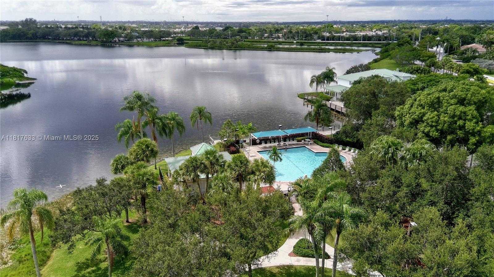 Small Image of 17820 NORTH WEST 16TH ST #17820, Pembroke Pines Number 45