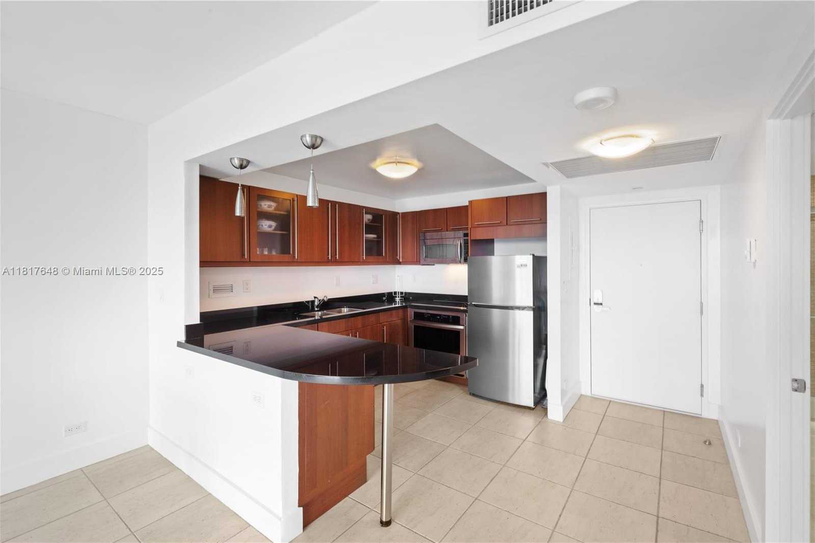 Small Image of 2301 COLLINS AVE #1229, Miami Beach Number 12