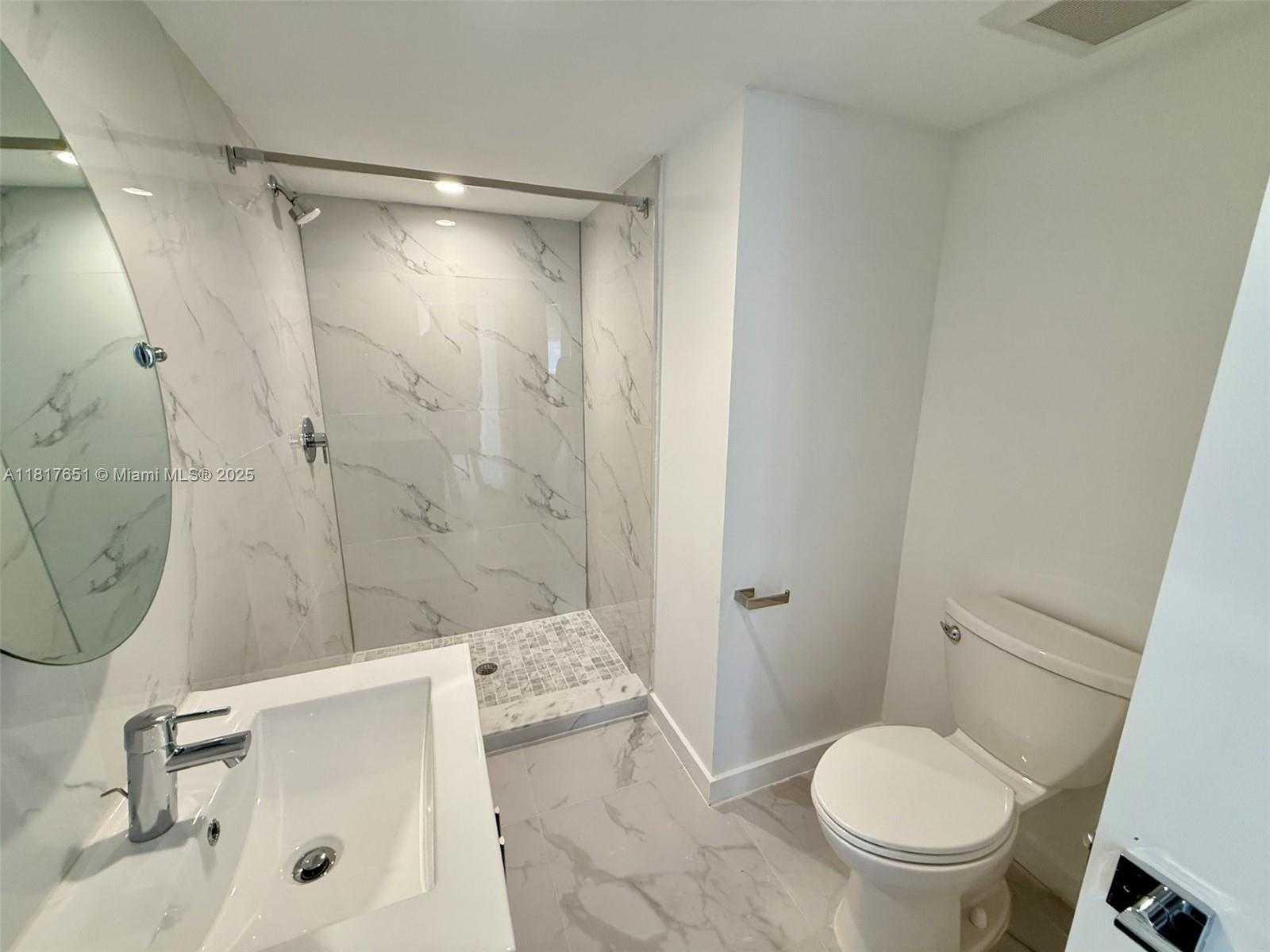 Small Image of 1552 EUCLID AVE #6, Miami Beach Number 3