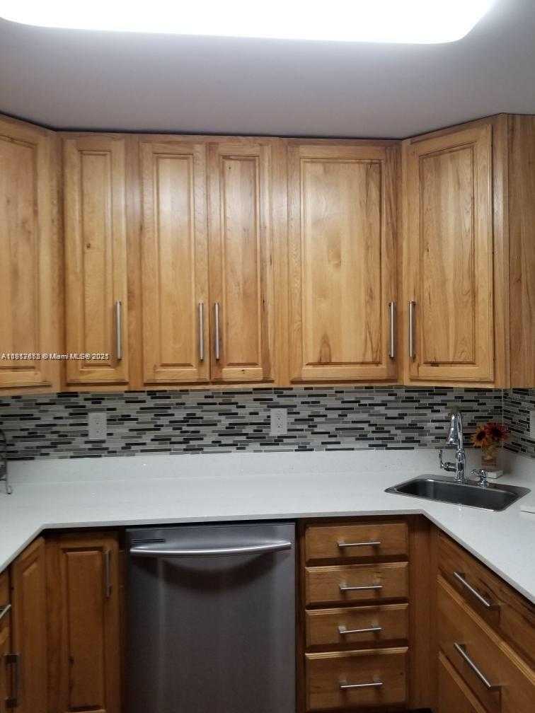 Small Image of 801 THREE ISLANDS BLVD #206, Hallandale Beach Number 10