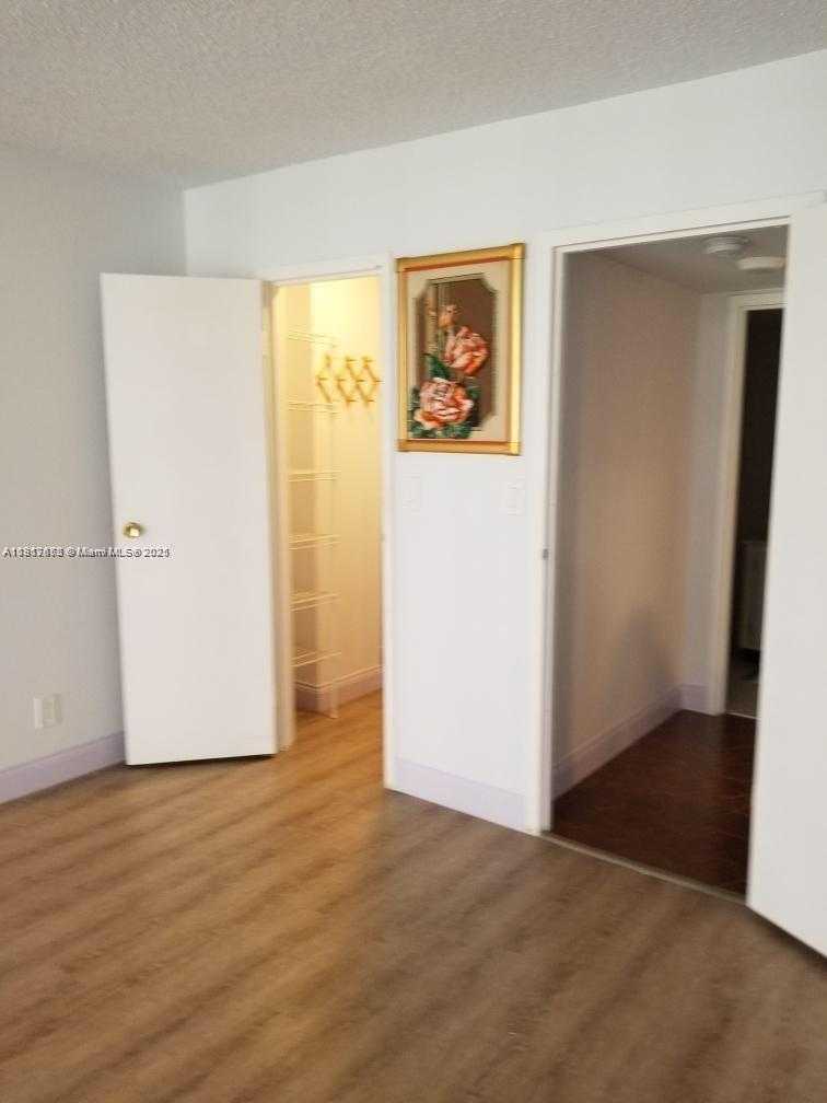Small Image of 801 THREE ISLANDS BLVD #206, Hallandale Beach Number 17