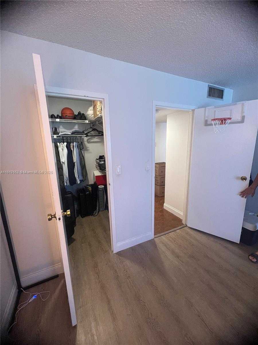 Small Image of 801 THREE ISLANDS BLVD #206, Hallandale Beach Number 18