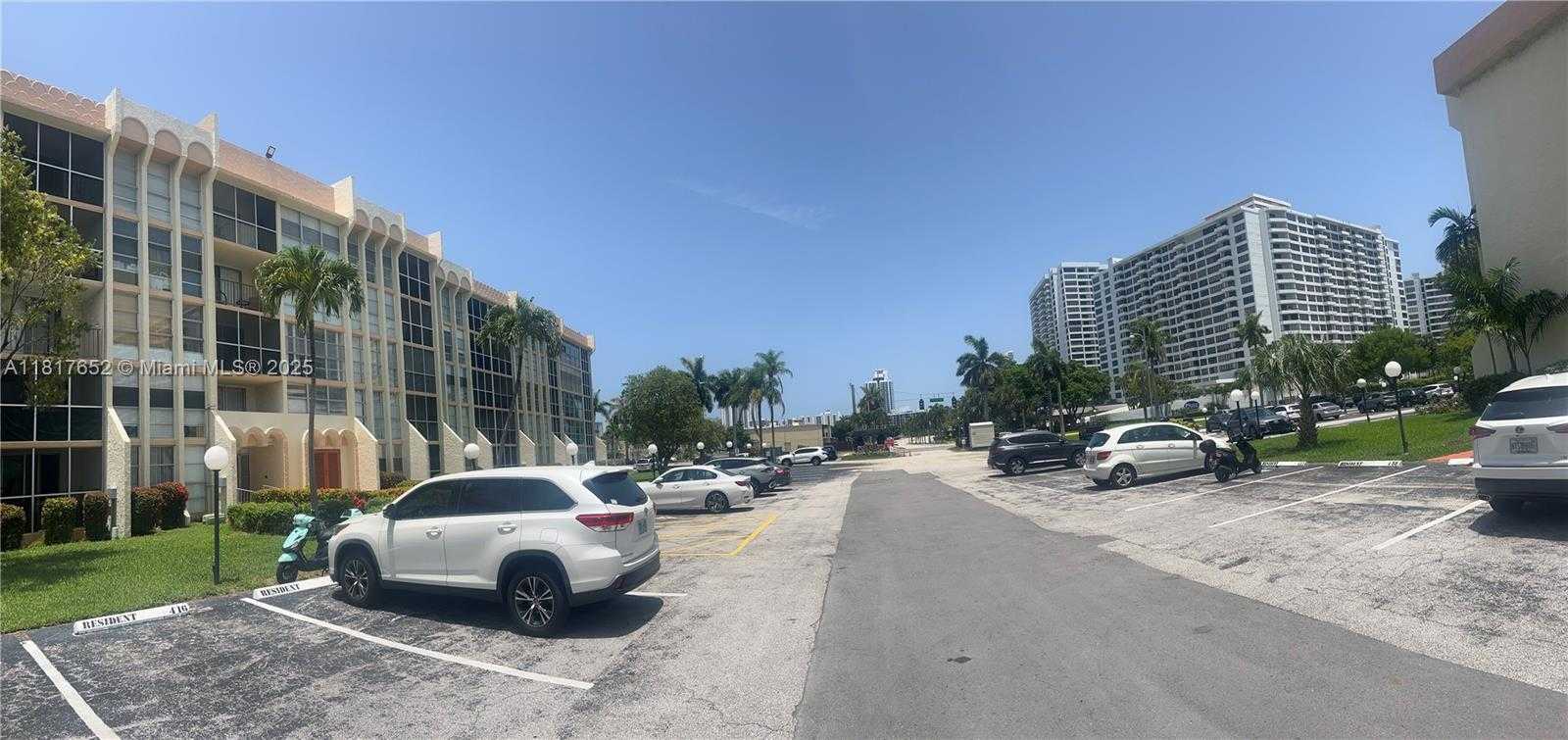 Small Image of 801 THREE ISLANDS BLVD #206, Hallandale Beach Number 23