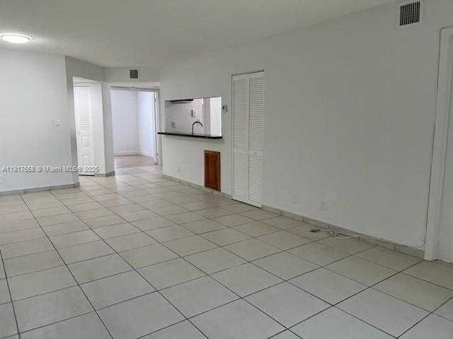 Small Image of 13900 SOUTH WEST 91 TE #13900, Miami Number 20