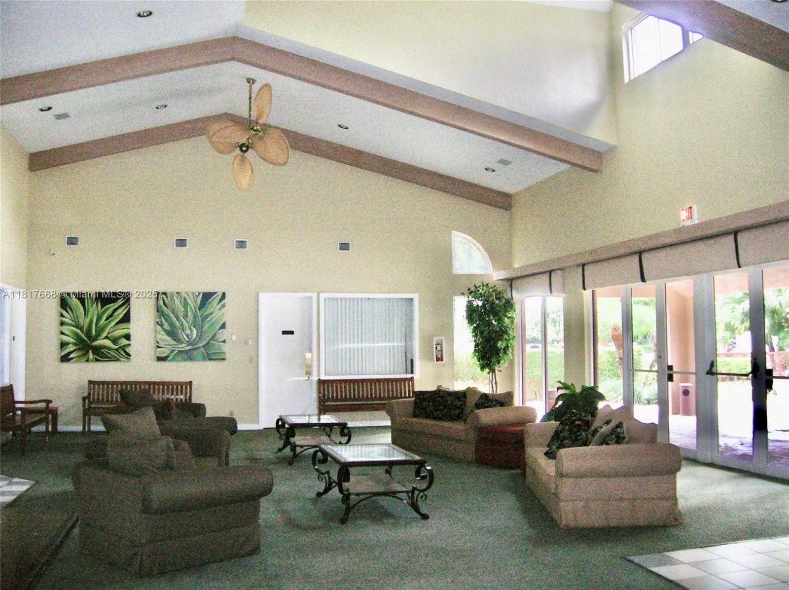 Small Image of 13900 SOUTH WEST 91 TE #13900, Miami Number 36