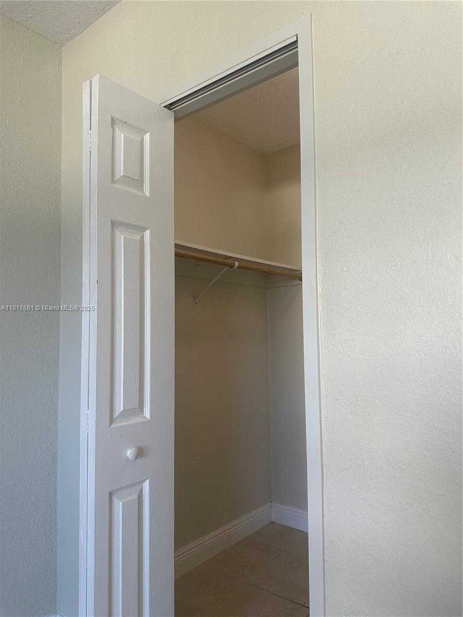 Small Image of 10350 WEST BAY HARBOR DR #4F + DEN, Bay Harbor Islands Number 21