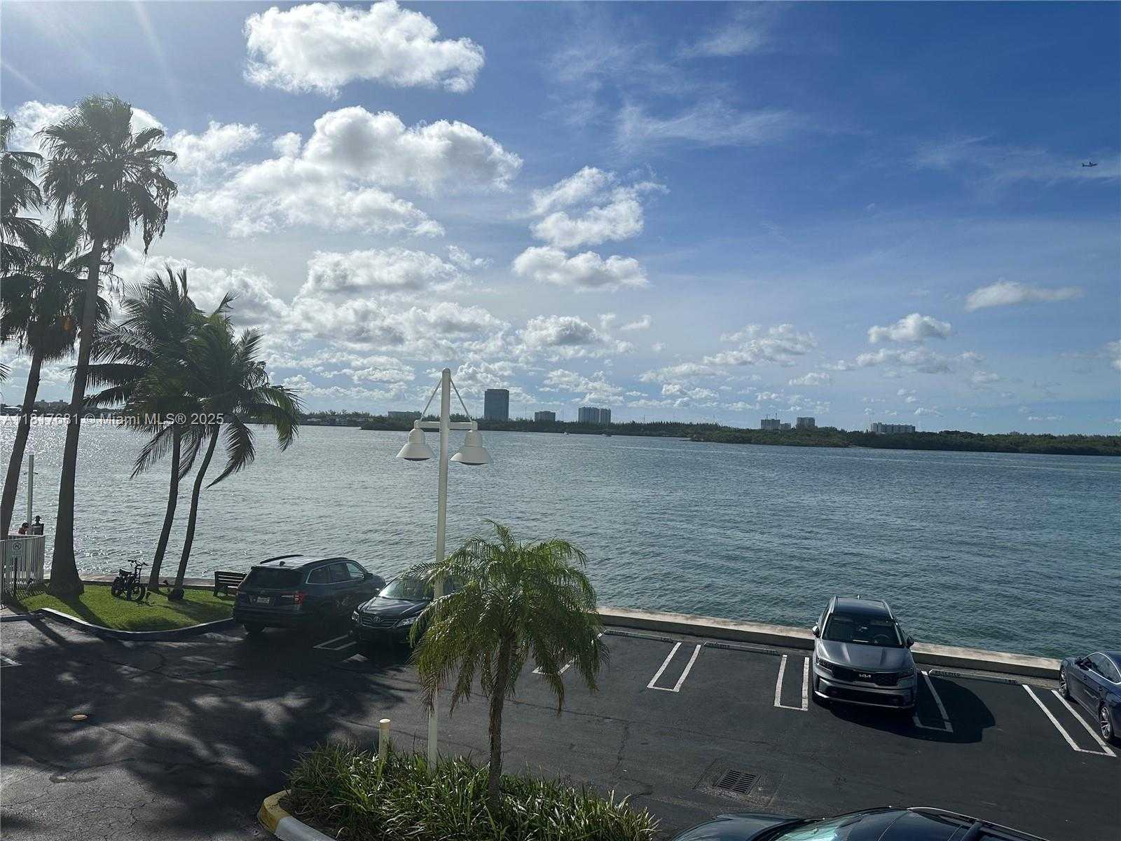 Small Image of 10350 WEST BAY HARBOR DR #4F + DEN, Bay Harbor Islands Number 26