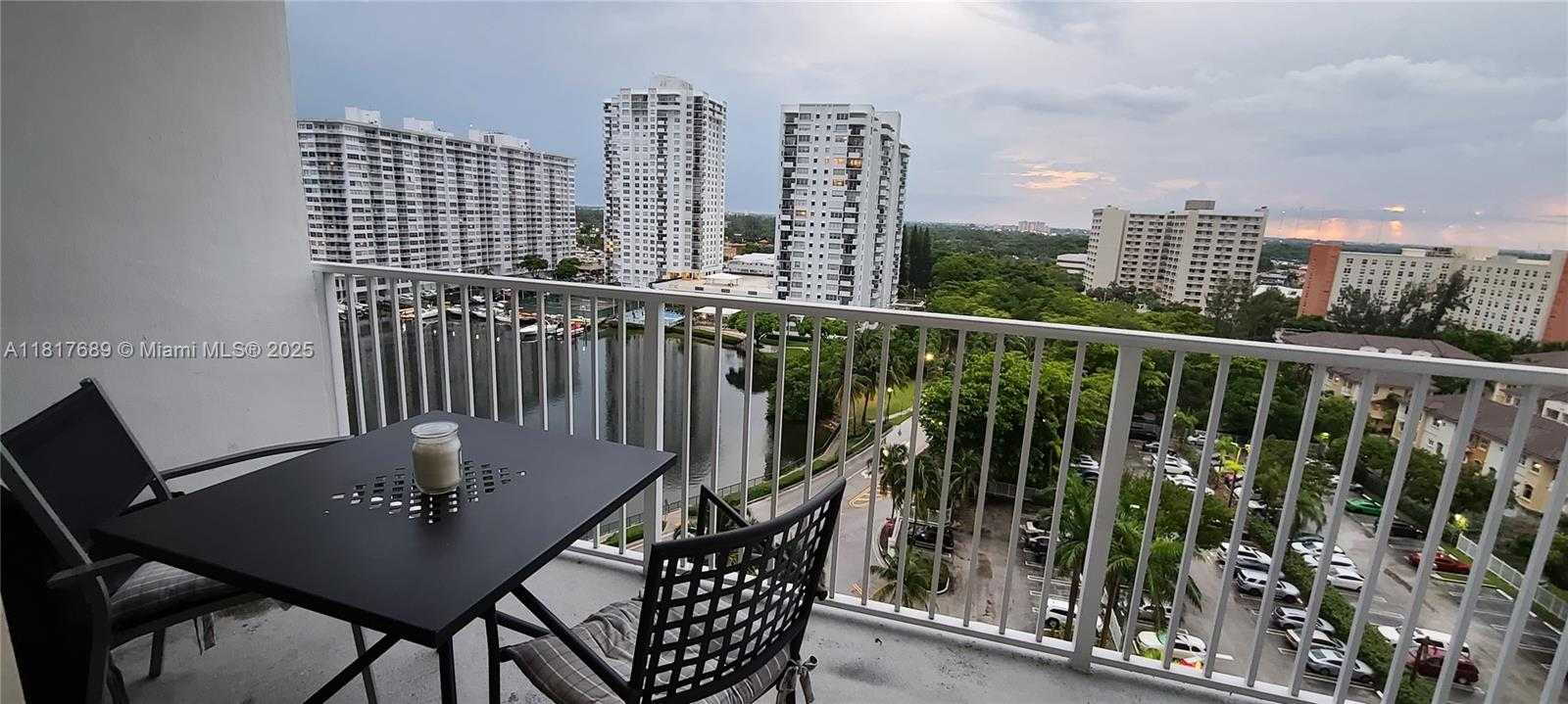 Small Image of 2801 NORTH EAST 183RD ST #1211W, Aventura Number 11