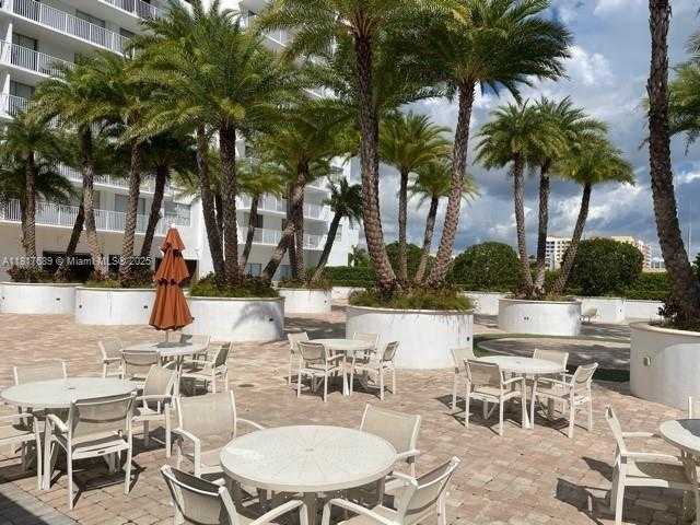 Small Image of 2801 NORTH EAST 183RD ST #1211W, Aventura Number 28