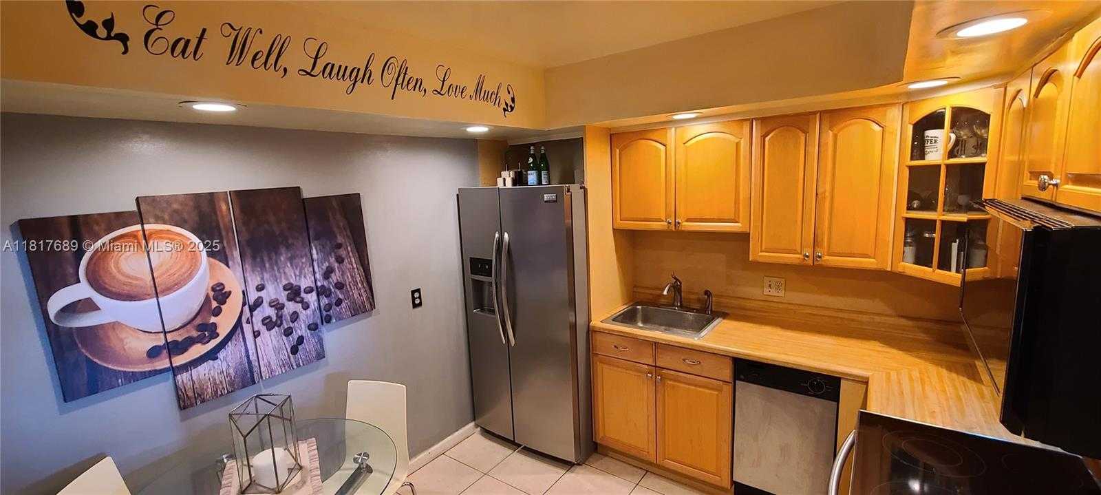 Small Image of 2801 NORTH EAST 183RD ST #1211W, Aventura Number 3