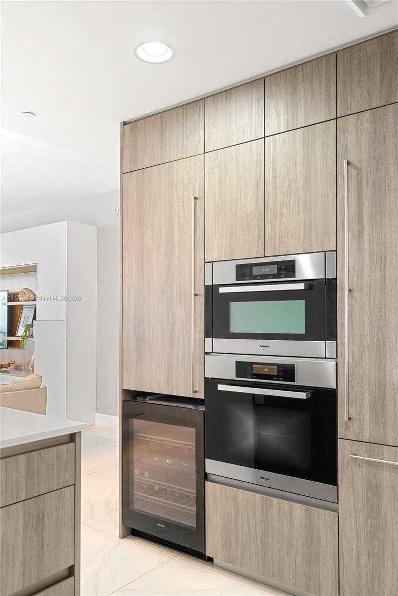 Small Image of 360 OCEAN DR #1106S, Key Biscayne Number 10