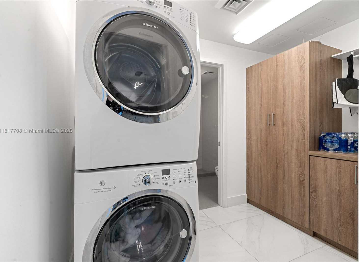Small Image of 360 OCEAN DR #1106S, Key Biscayne Number 26