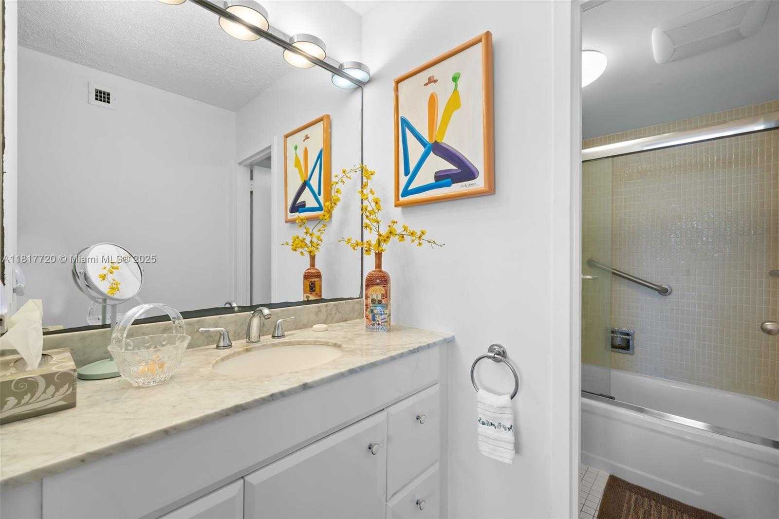 Small Image of 9511 COLLINS AVE #1208 +den, Surfside Number 12