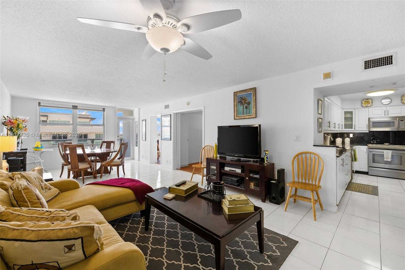 Small Image of 9511 COLLINS AVE #1208 +den, Surfside Number 3