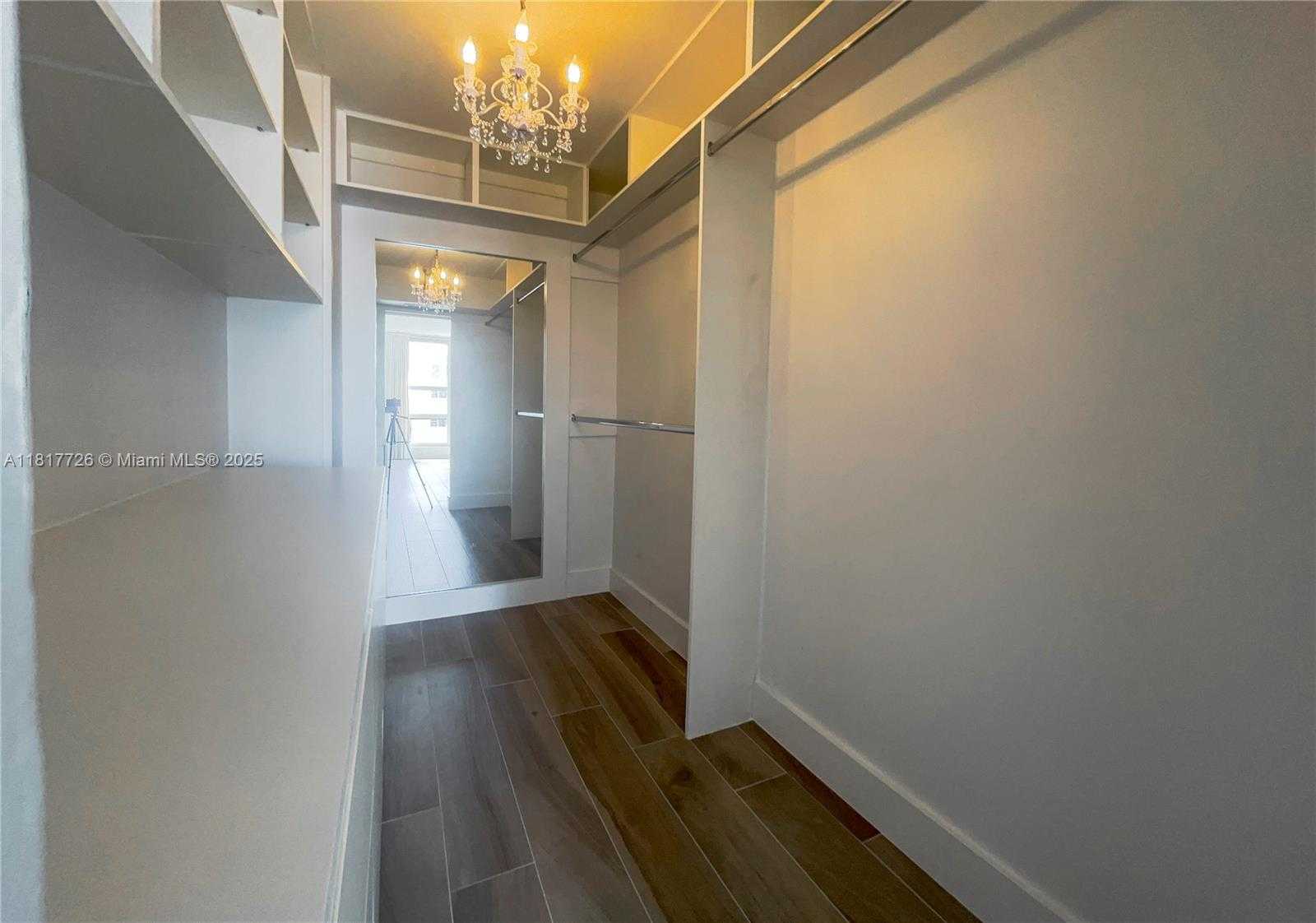 Small Image of 1800 EAST COLLINS AVE #9C, Miami Beach Number 14