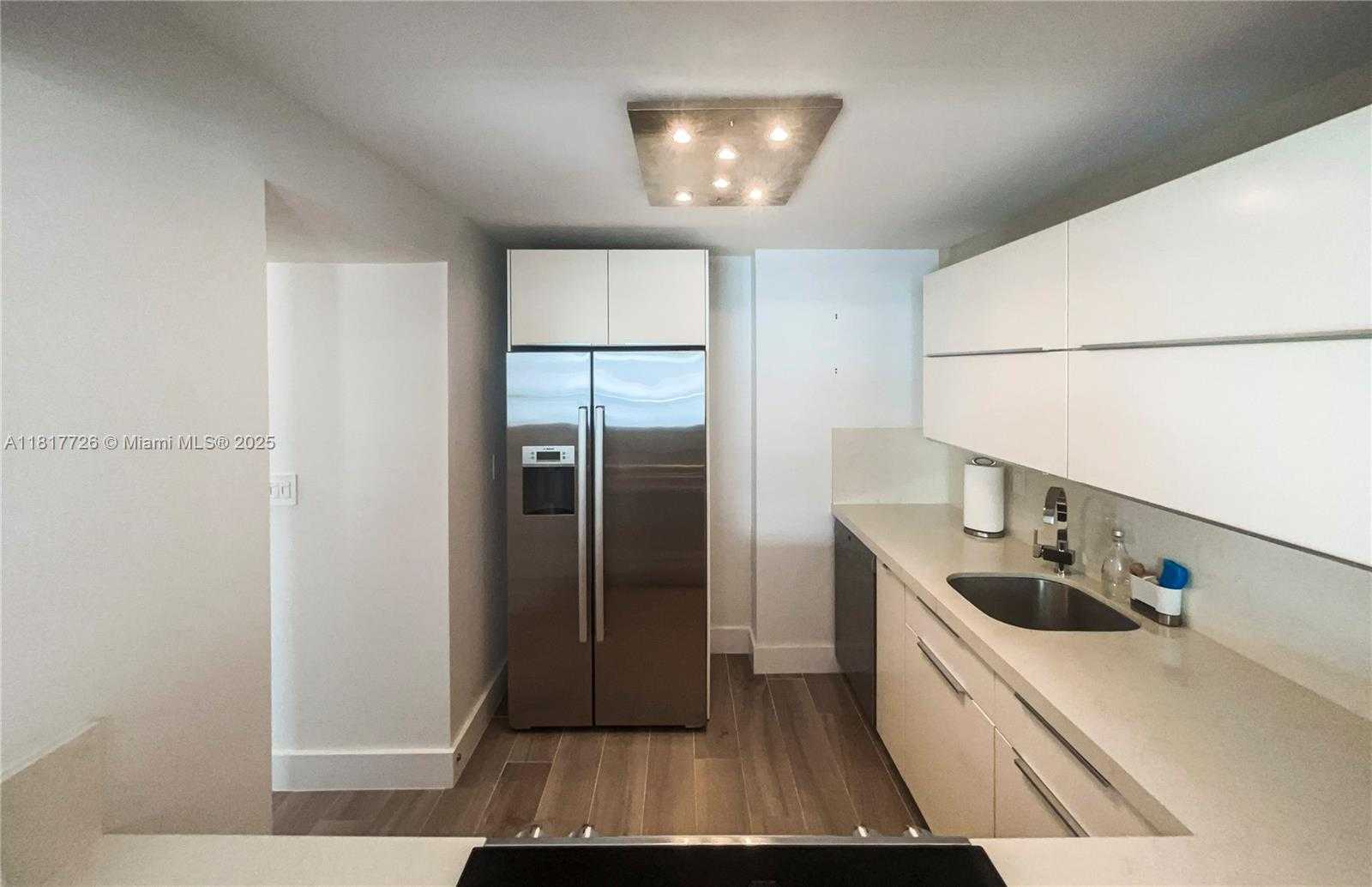 Small Image of 1800 EAST COLLINS AVE #9C, Miami Beach Number 7