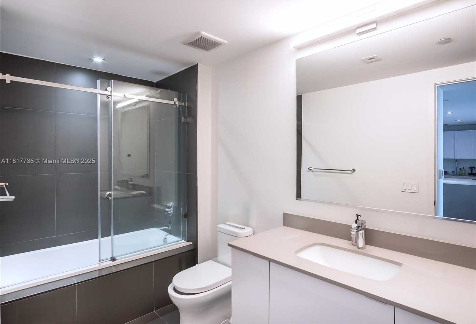 Small Image of 1600 NORTH EAST 1ST AVE #3008, Miami Number 10